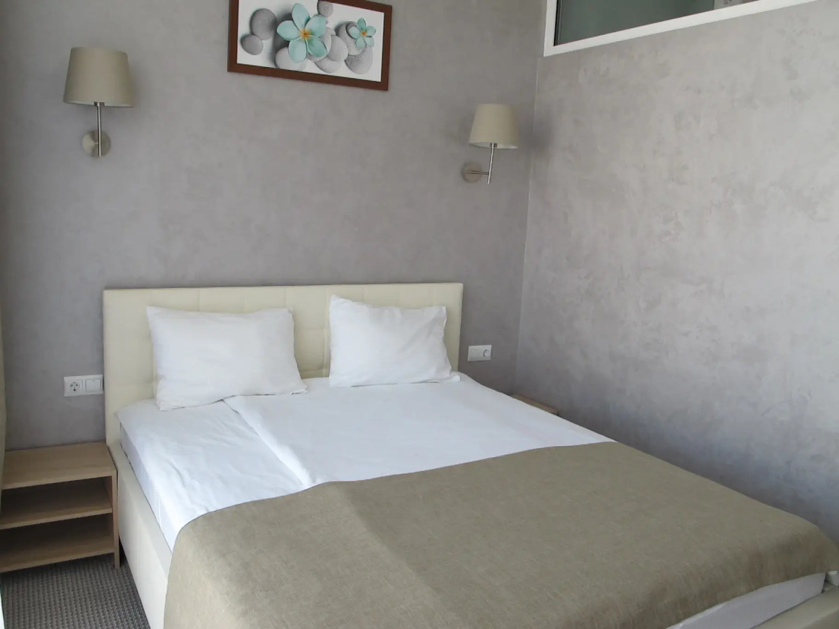 Апартаменты Бульвар Надежд 6/2