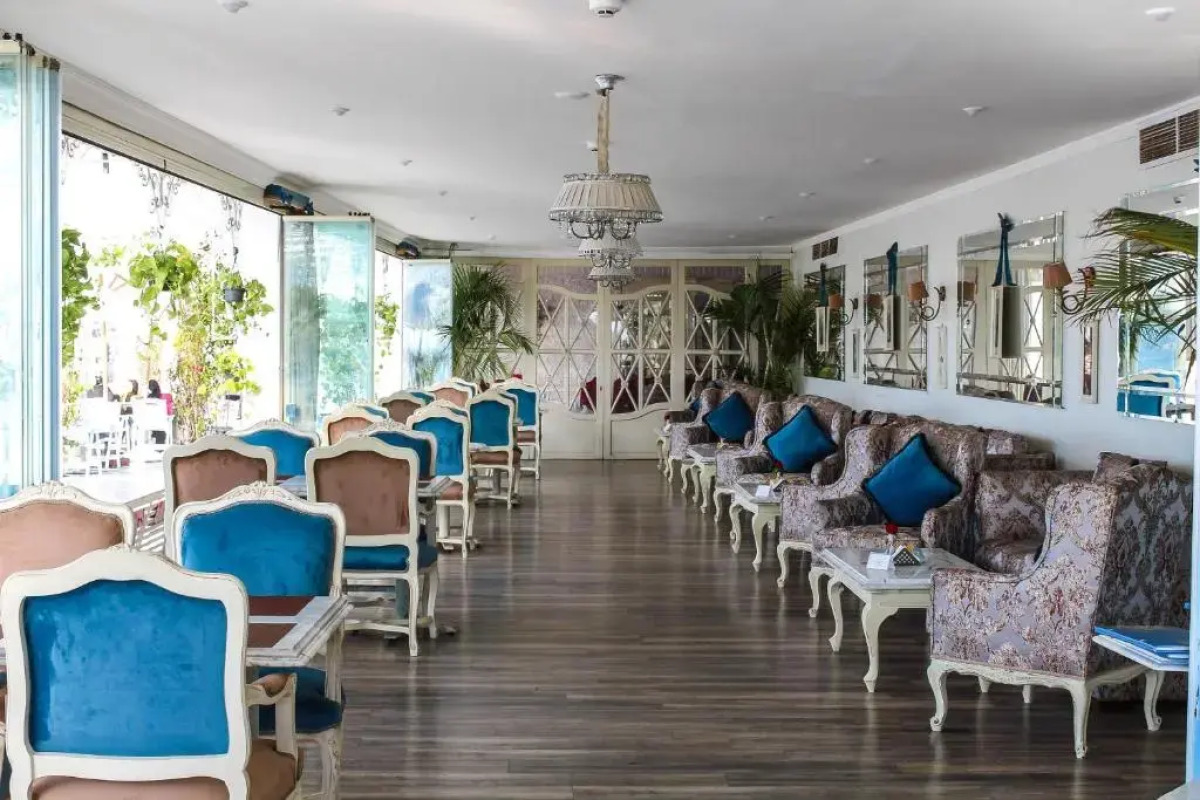 Отель Windsor Palace Luxury Heritage Hotel Since 1902