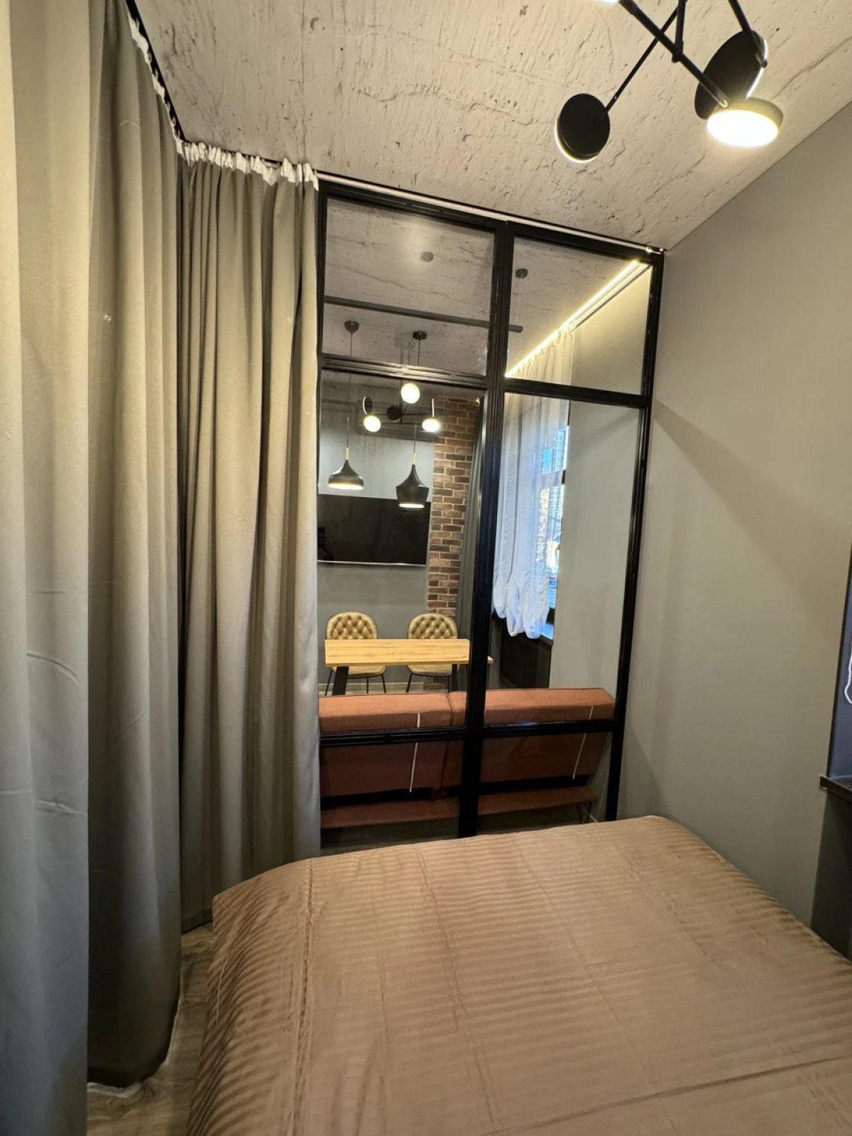 Апартаменты Три стиля на красной