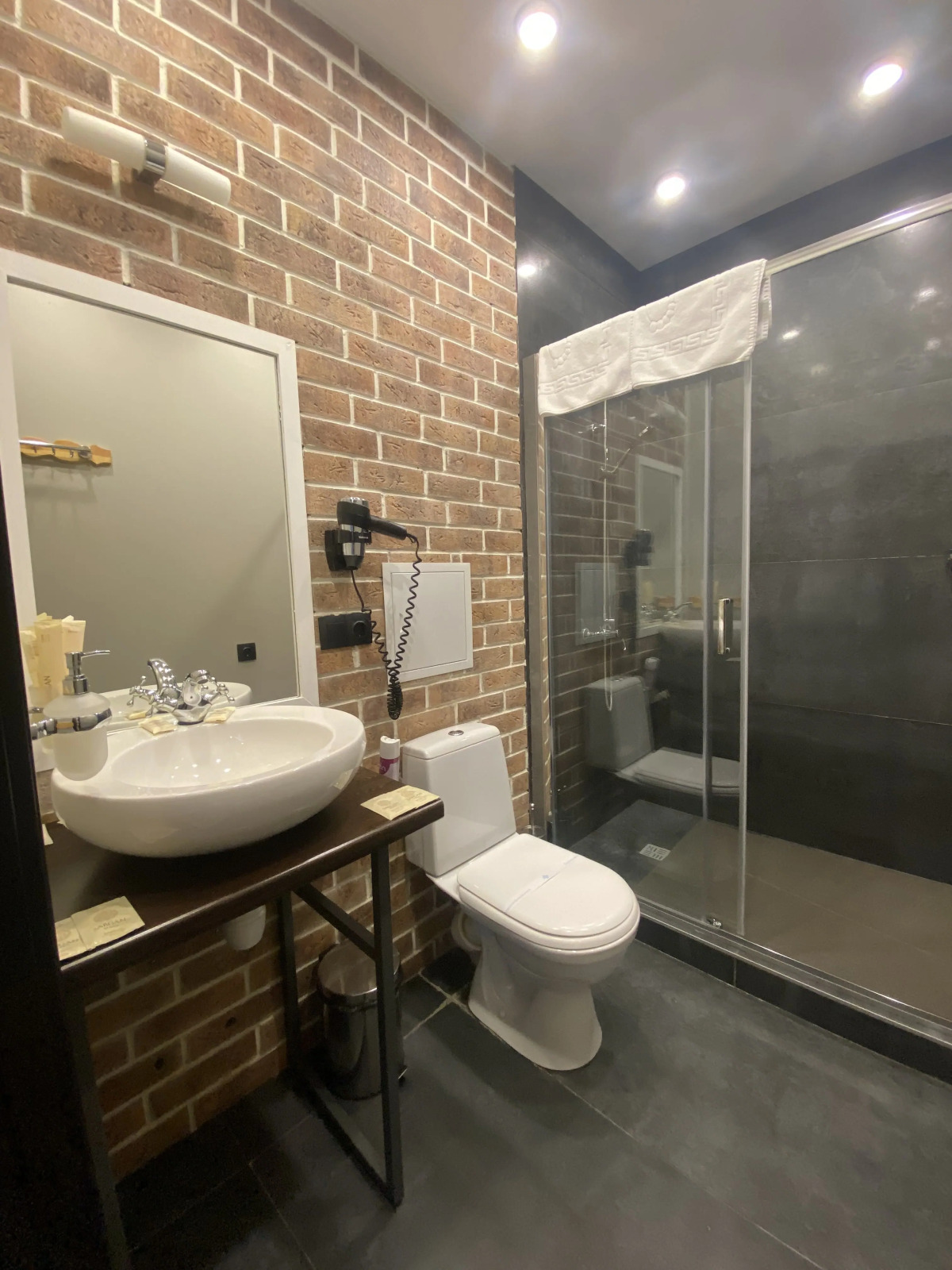 Городская гостиница The 7 Dreams