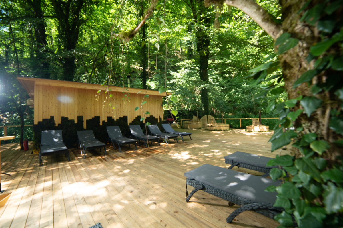 ЛЕС Глэмпинг и SPA