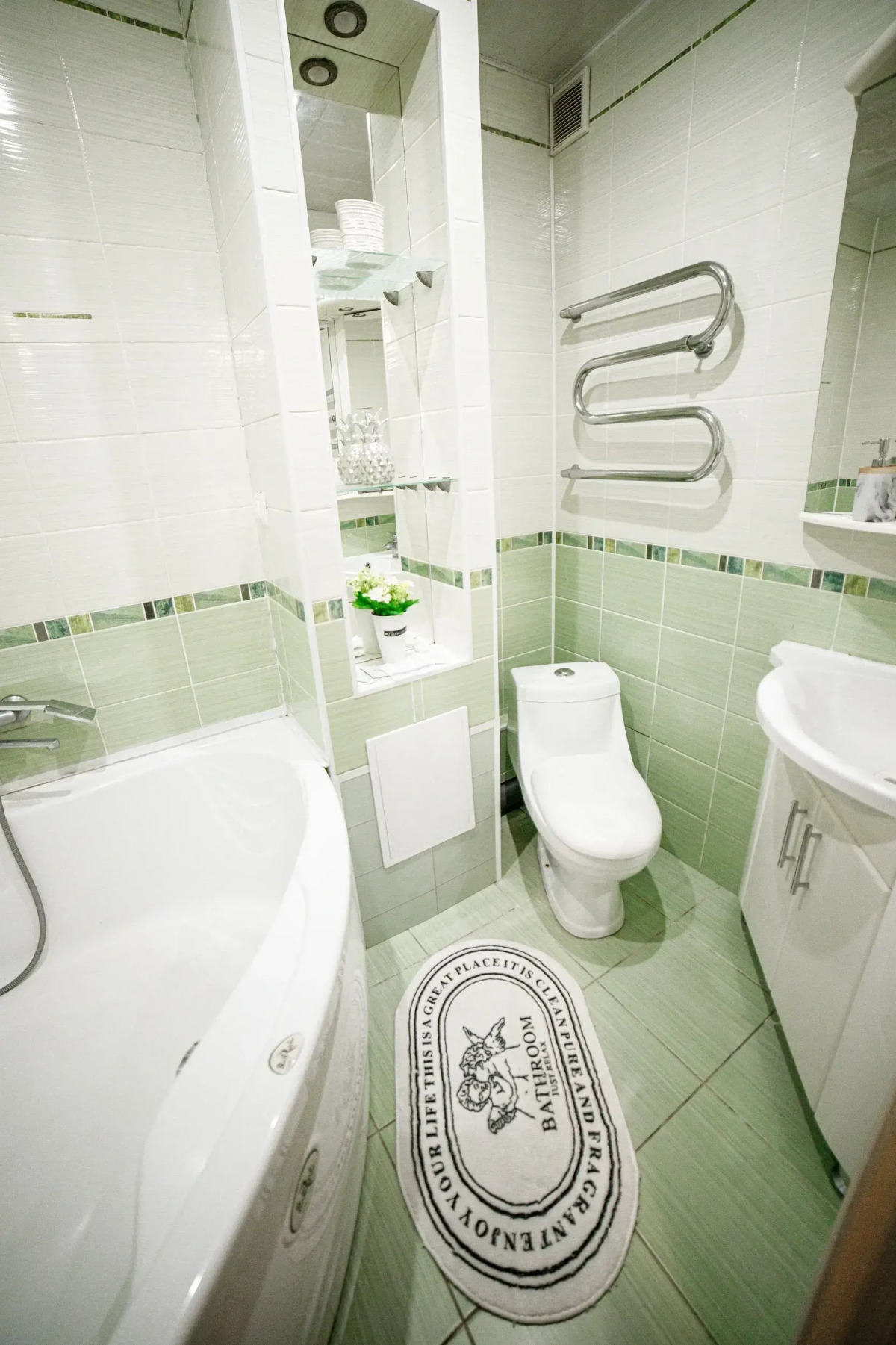 Апартамент Строителей 32А