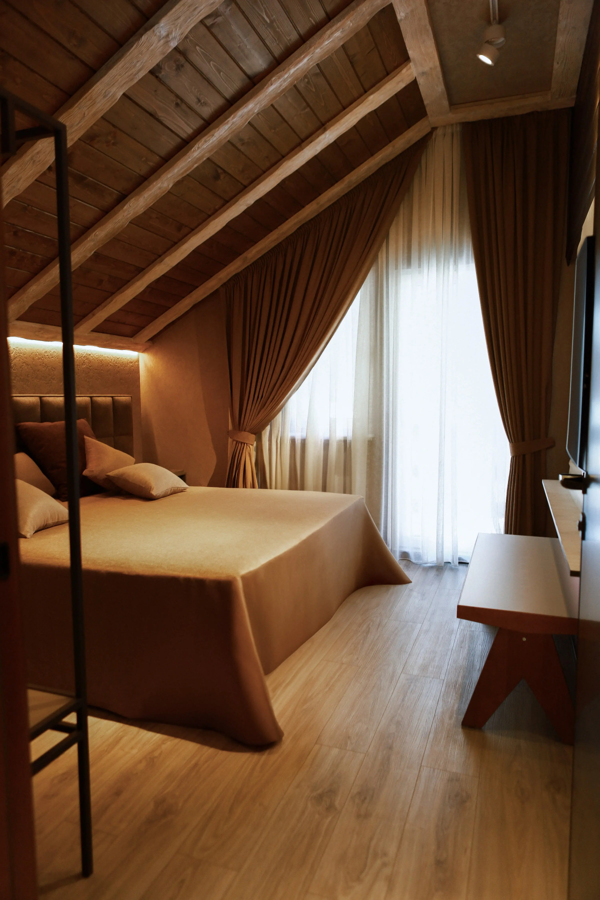 Небо и Горы