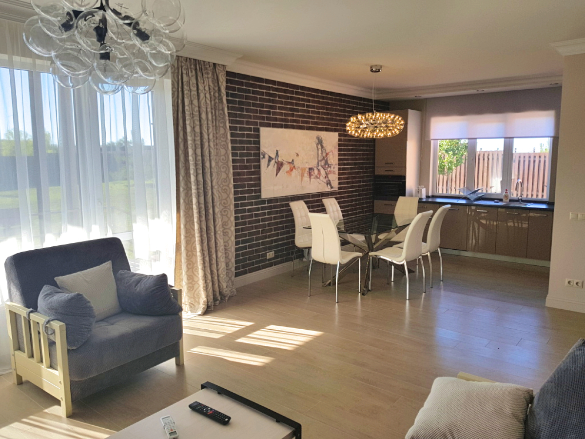 Коттедж на Берегу Азовского Моря