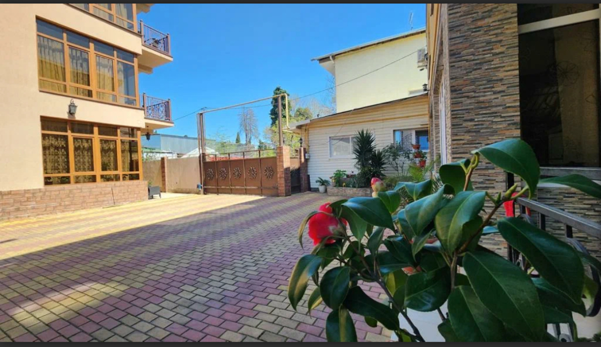 Гостевой дом Хижина Счастья