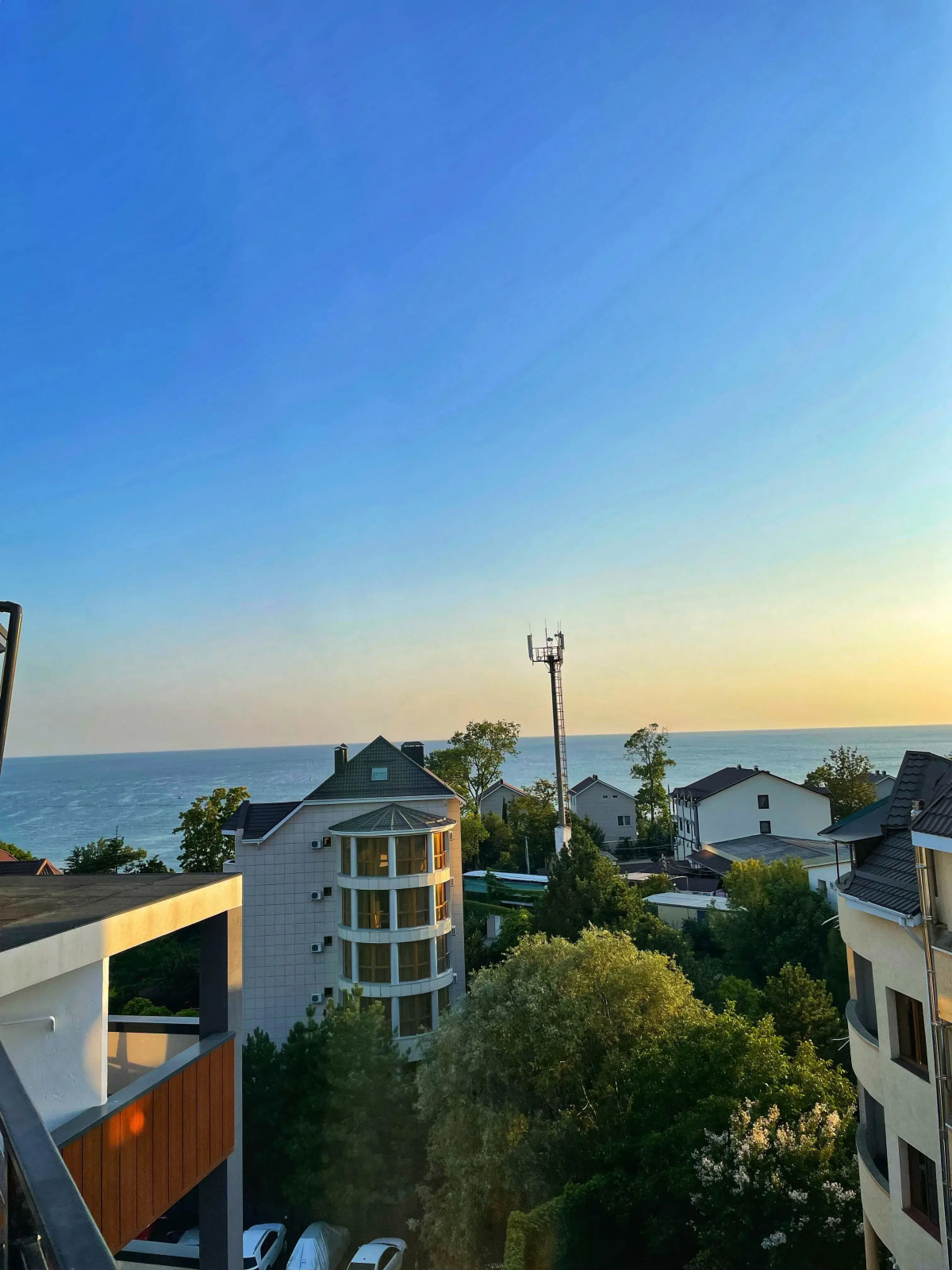 Апартаменты с видом на море и горы