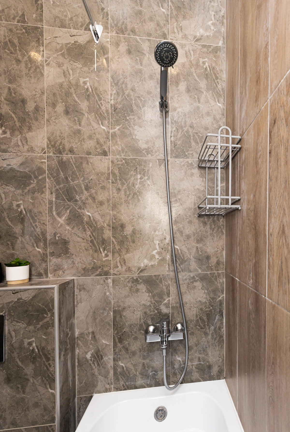 Апартаменты Лес 207/1