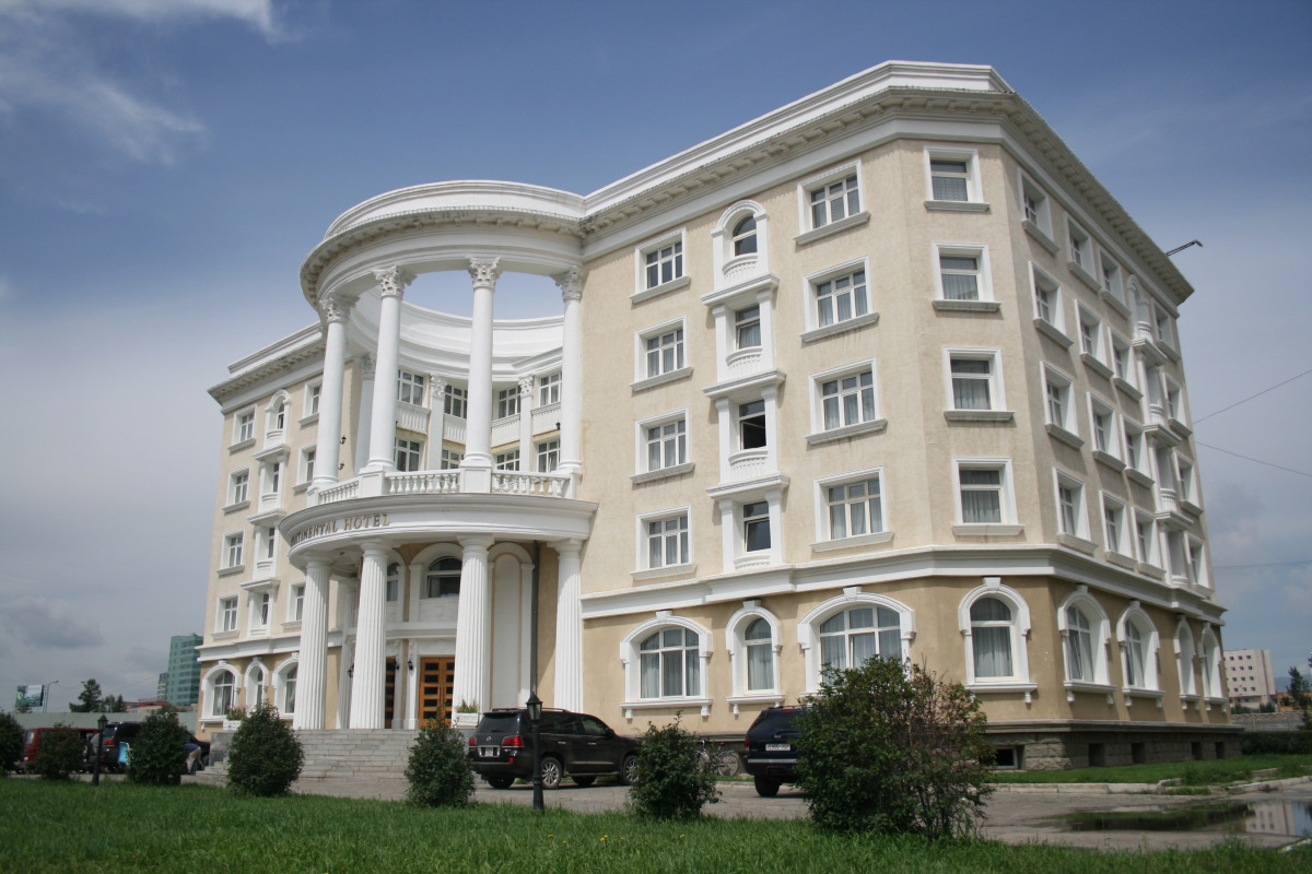 Отель Континентал