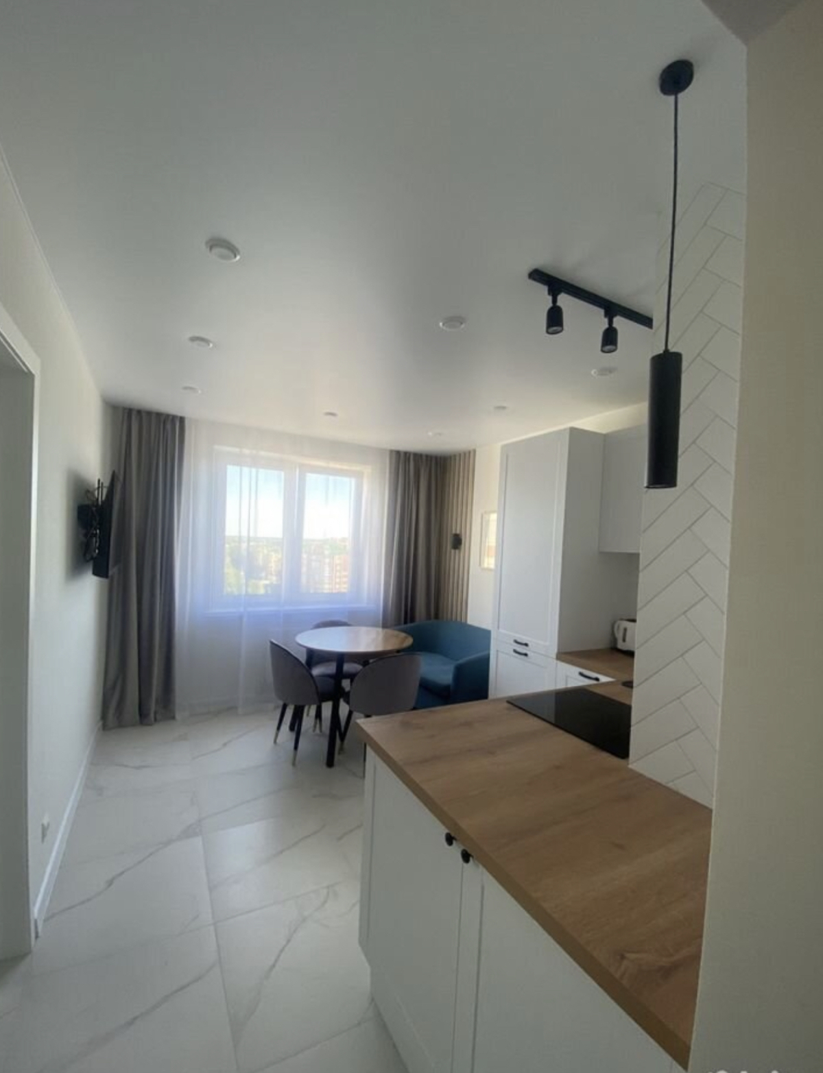 Квартира с балконом на бульваре 75 летия Победы 1