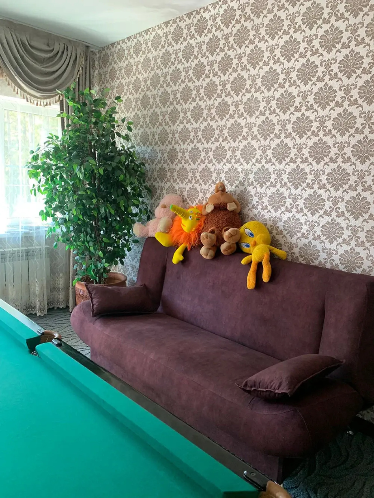 Отель Корона