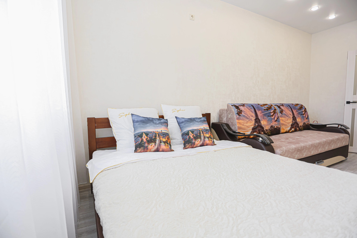 Апартаменты У нaс лучше, чeм дoма Sanset 2-Оранжерейная 2к1 кв 228