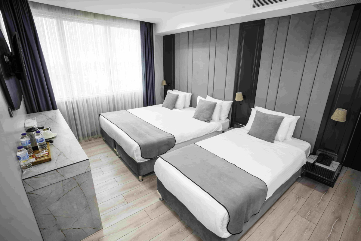 Отель Express Plus