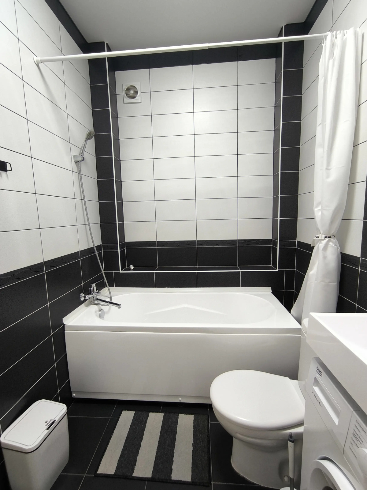 Квартира на Щаденко 110