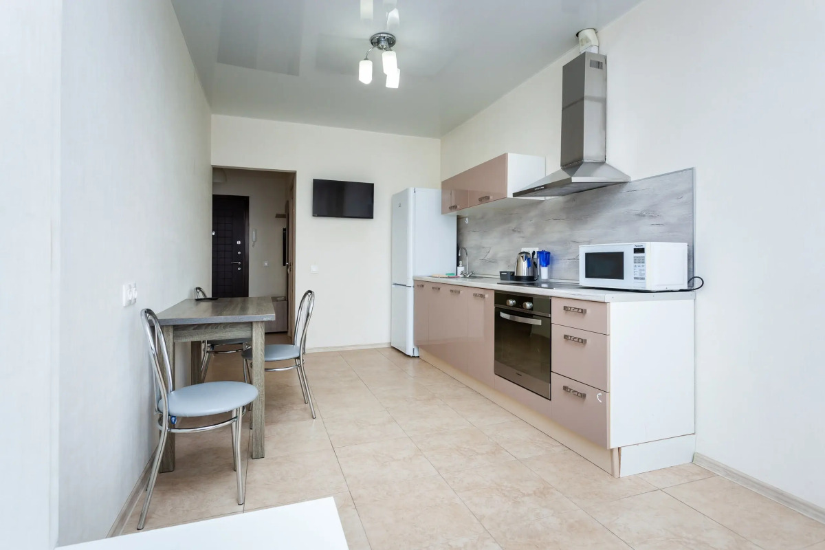 Квартира вместительная в самом центре города с парковкой