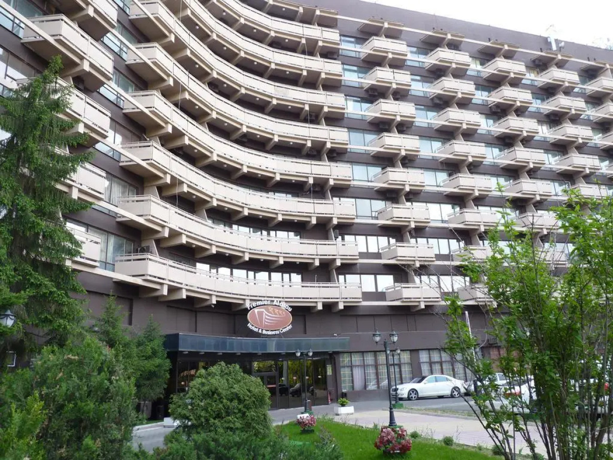 Отель Премьер Алатау