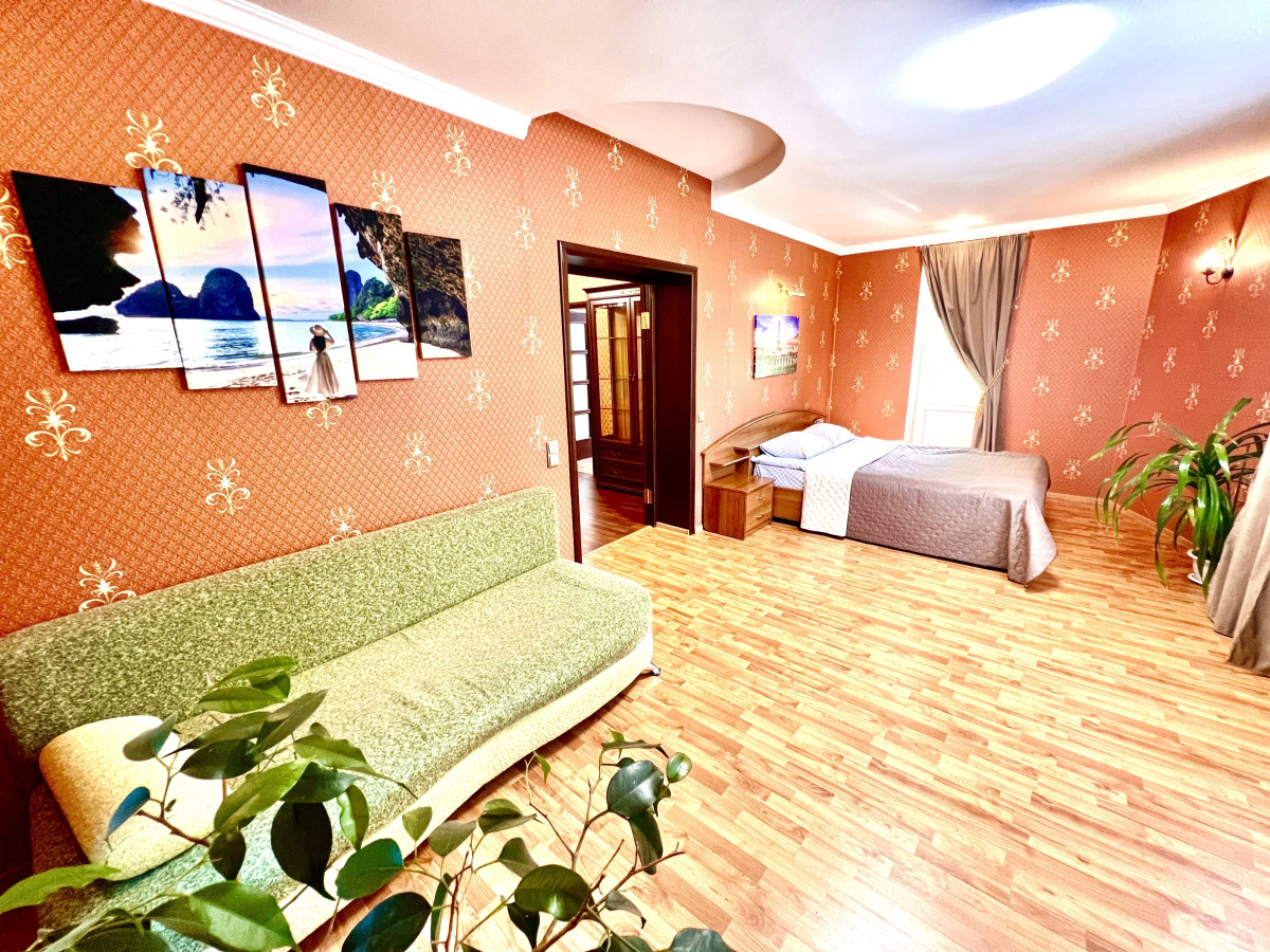 Просторные двухкомнатные Апартаменты в ЖК Камелот рядом с Набережной р. Волга (Садовая 335)