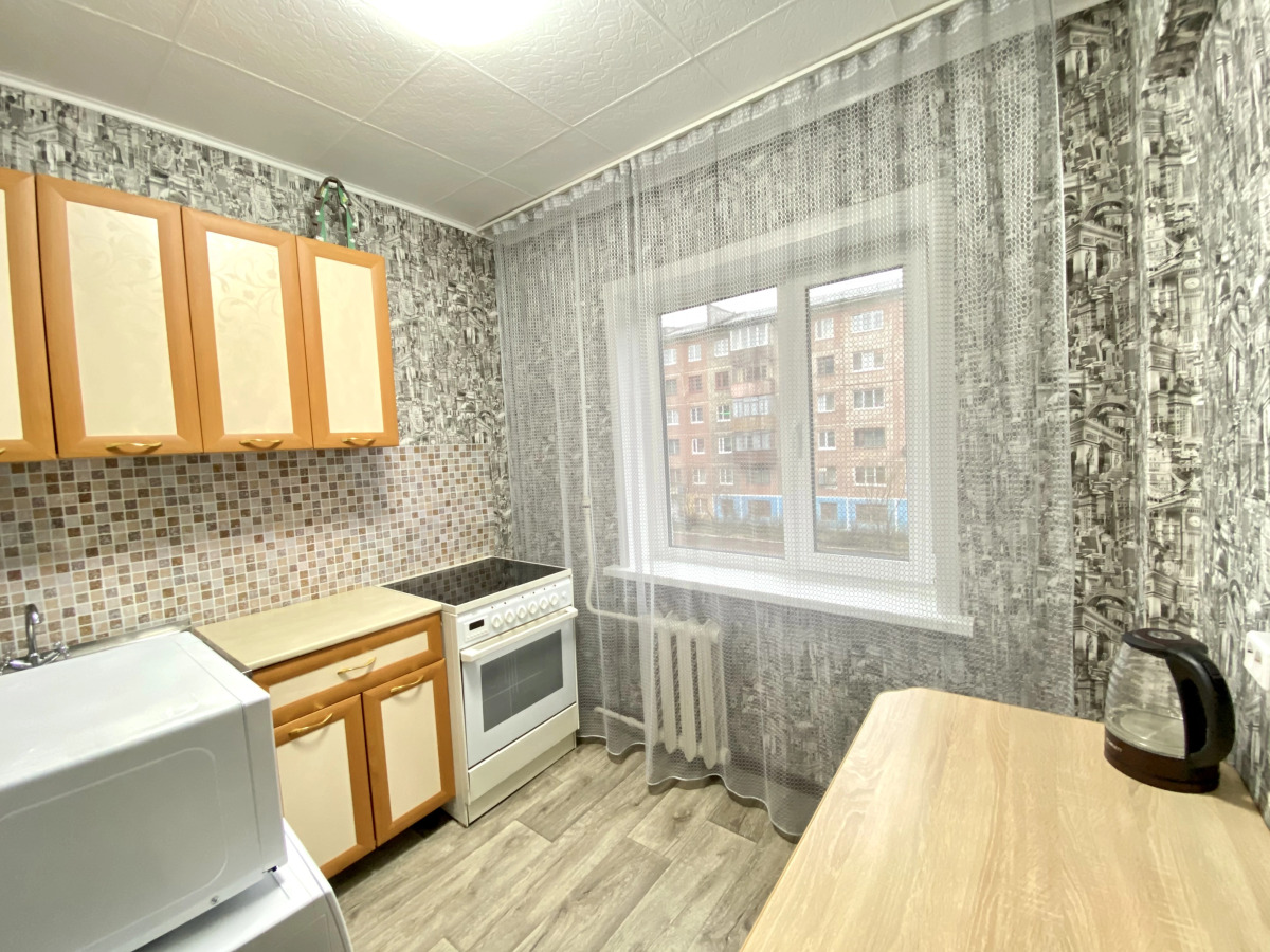 Вместительная квартира рядом СК Олимп