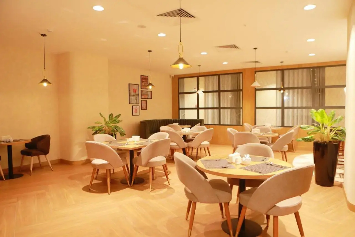 Отель Hilton Garden Inn Termez Airitom