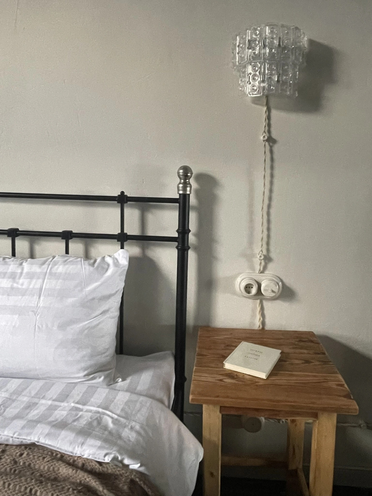 Апартаменты VologDom На Козленской с камином