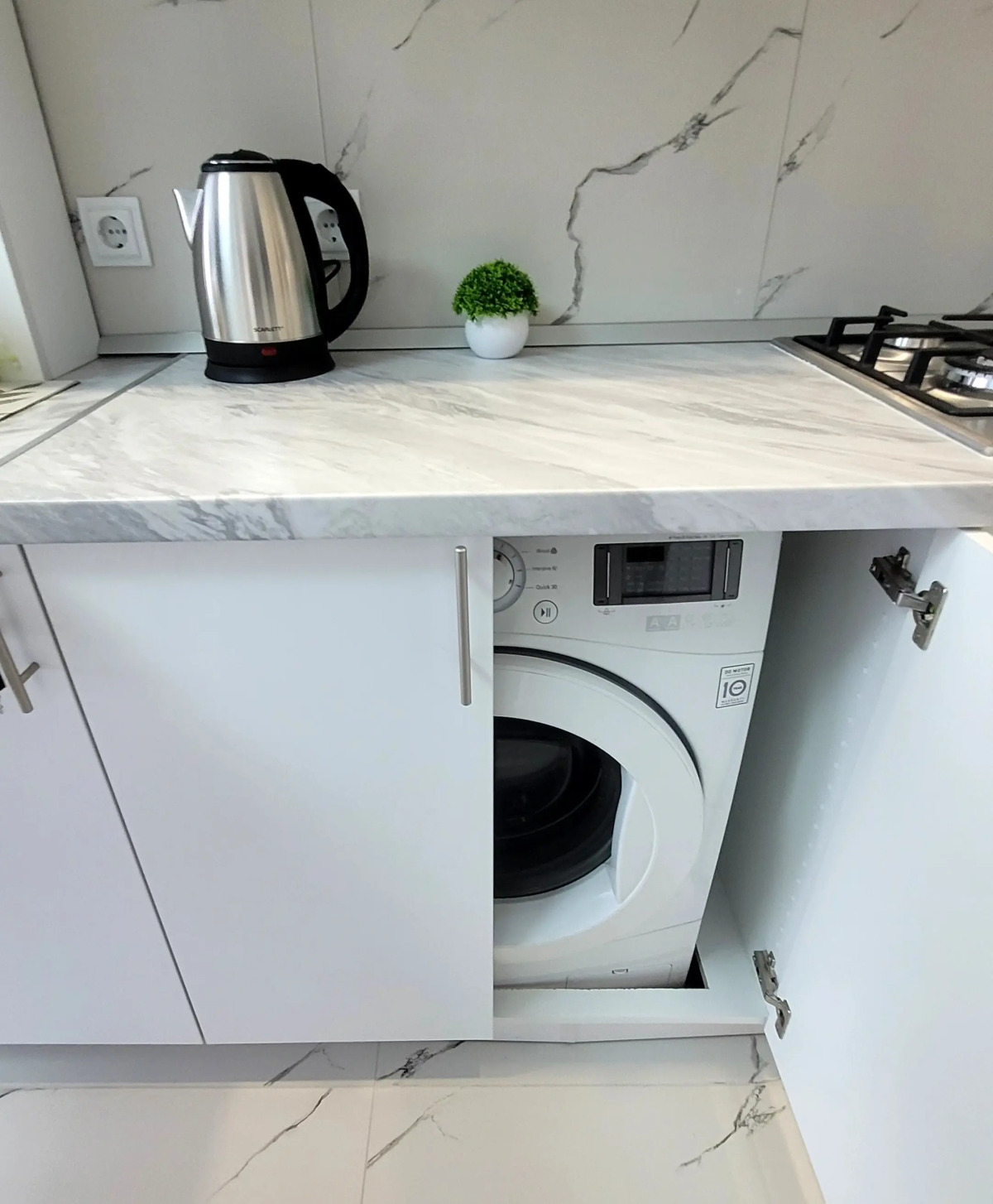 Апартаменты Новые уютные недалеко от центра