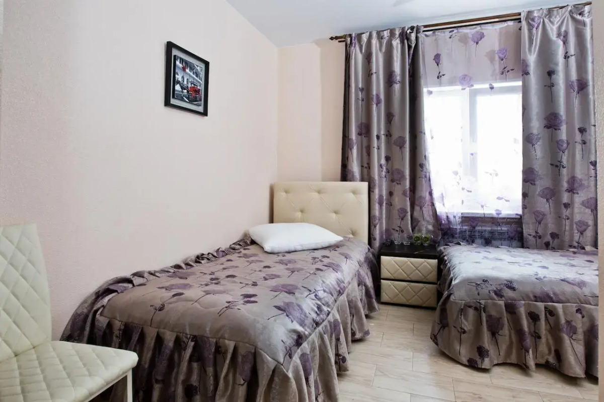 Отель Веста