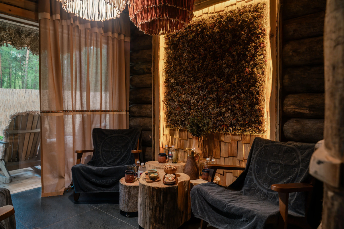 Отель Чепош Парк