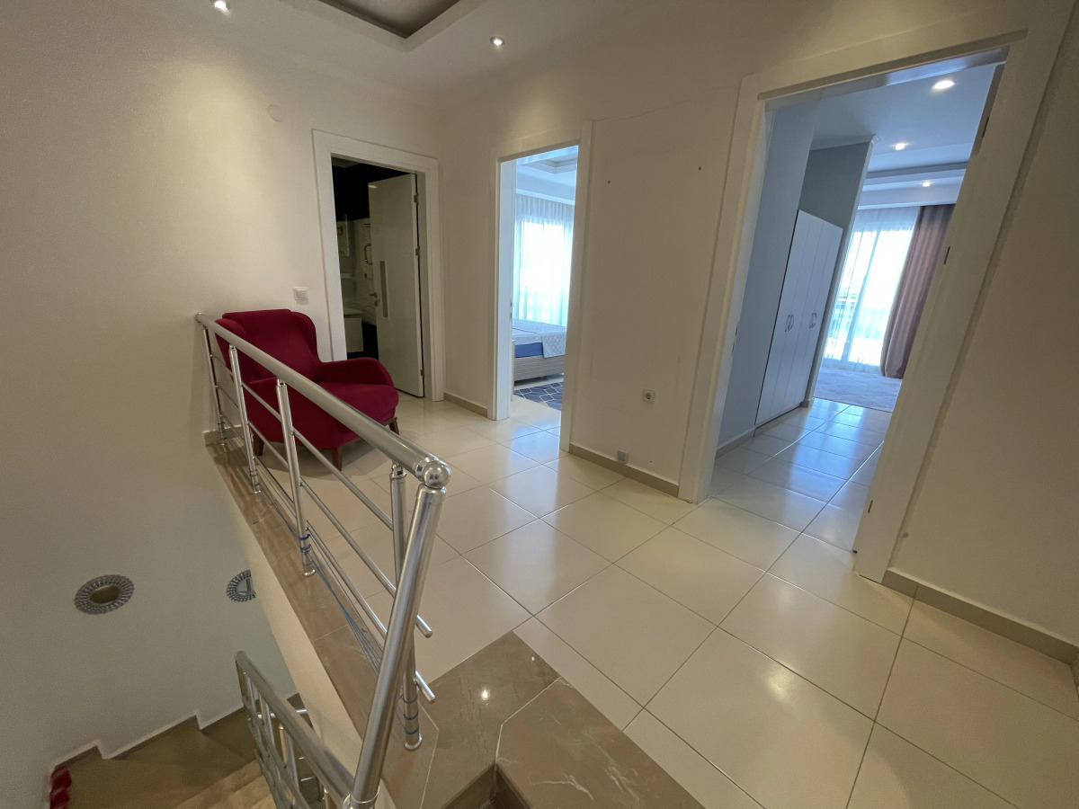 Апартаменты SA Apartments! Двухуровневая квартира с видом на горы