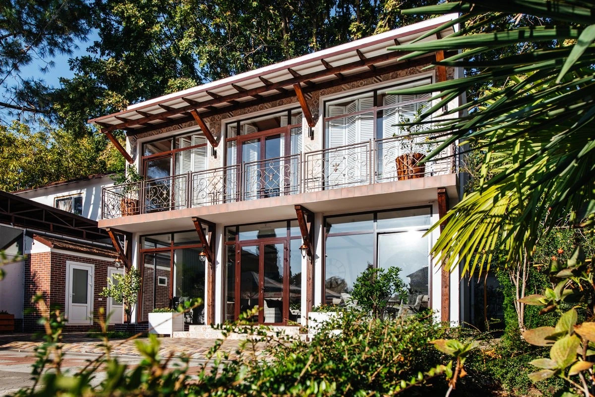 Отель Салют