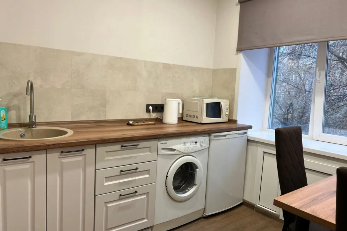 Квартира Делюкс с кухней на Сурикова 4