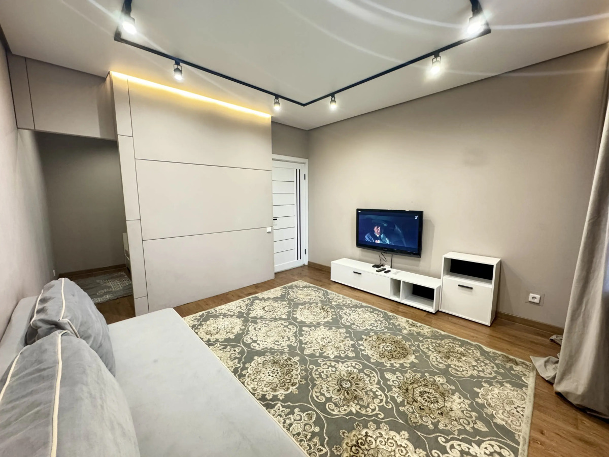 Квартира на улице Левый берег реки Оки 113