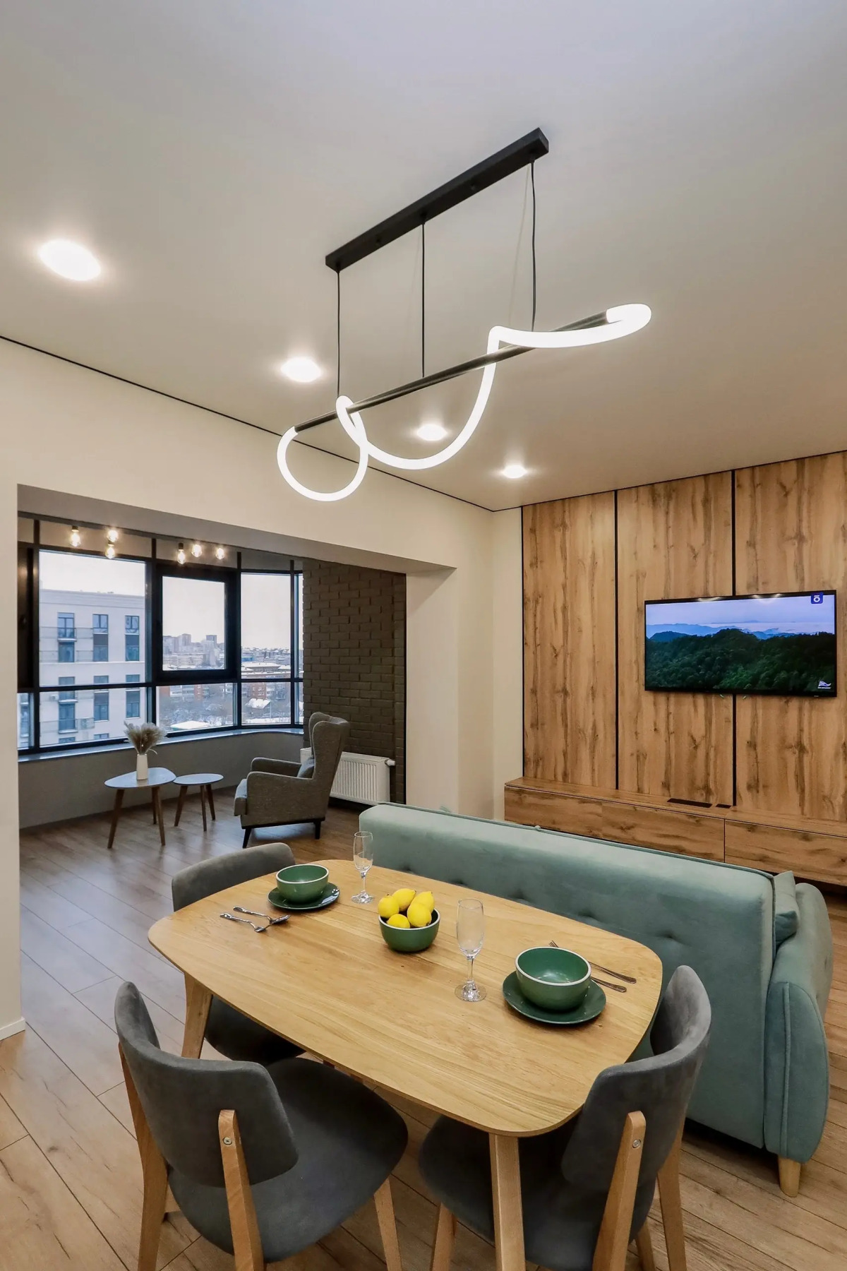 Апартаменты Privi House на Красной 140