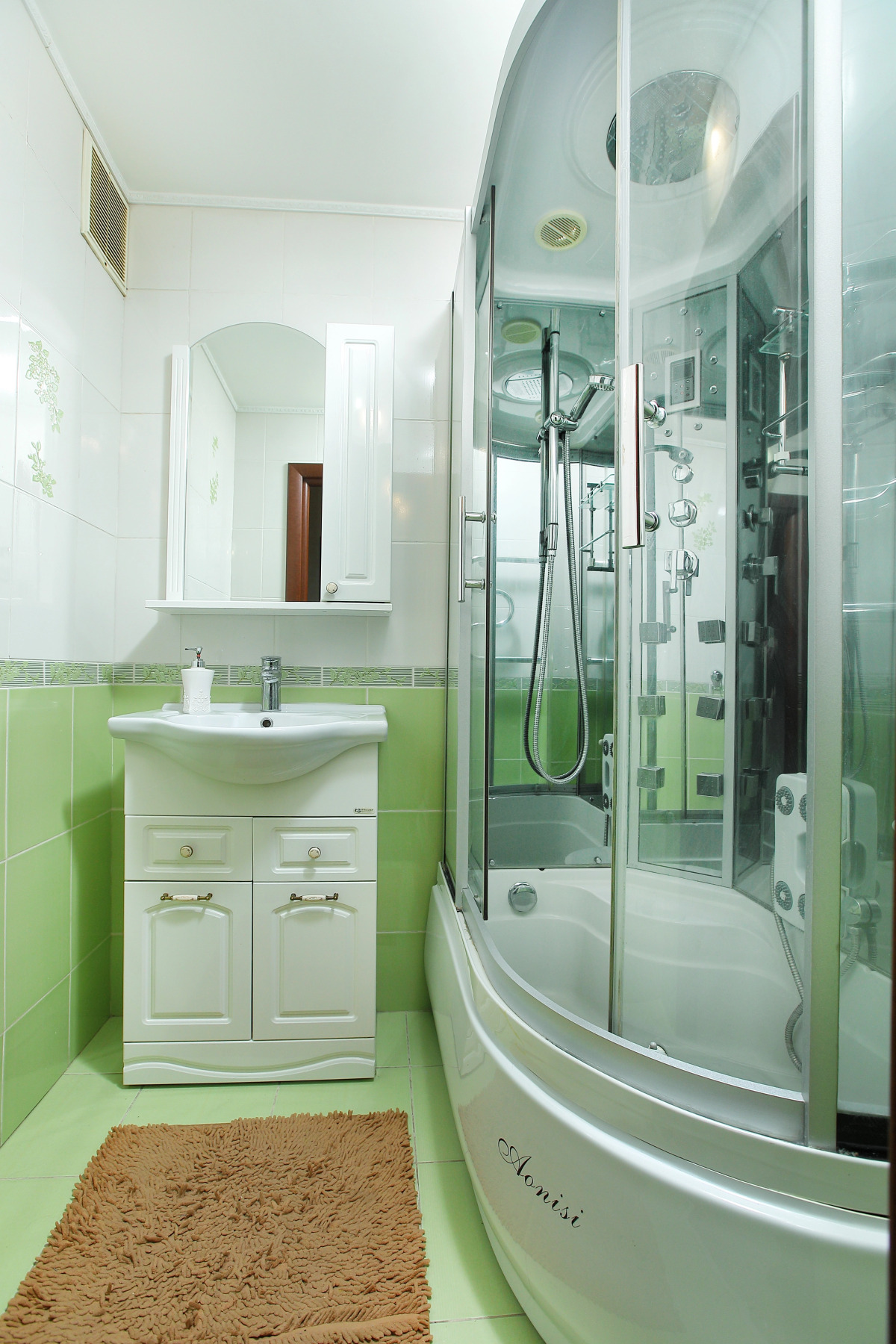 Kвaртирa в стиле минимaлизм с живописным видом нa паpк Сaды мечты