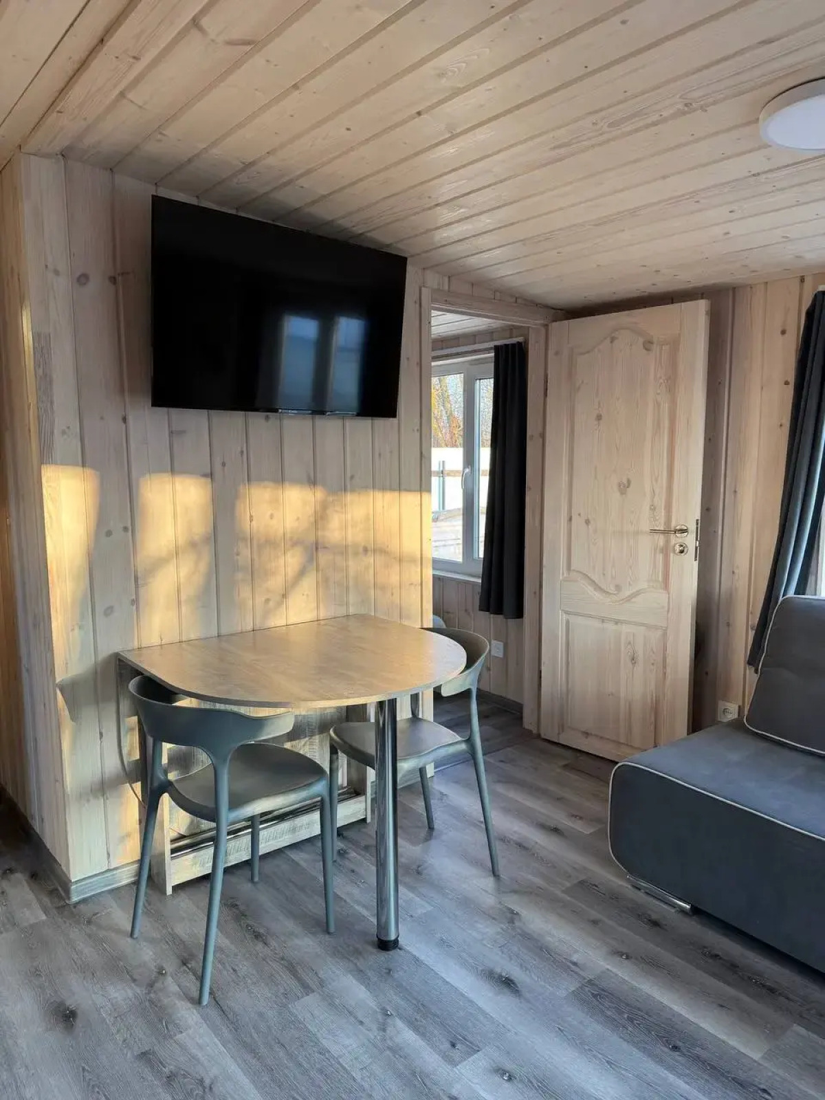 Частный дом Дом с террасой By river