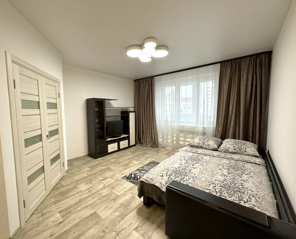 Квартира на Сиреневом бульваре 14