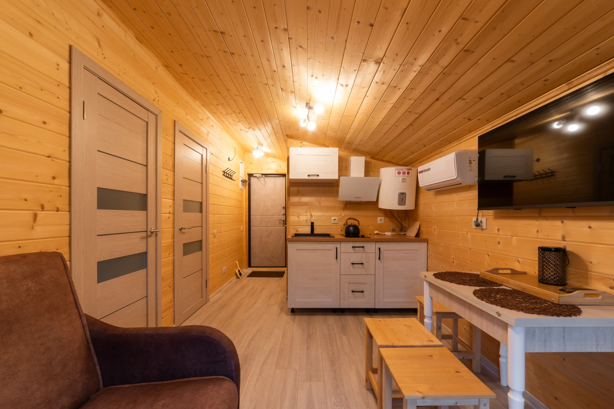 Глэмпинг Тишь