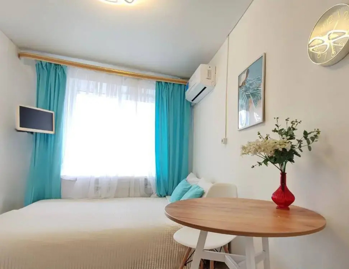 Апартаменты  Ново-Садовая 273