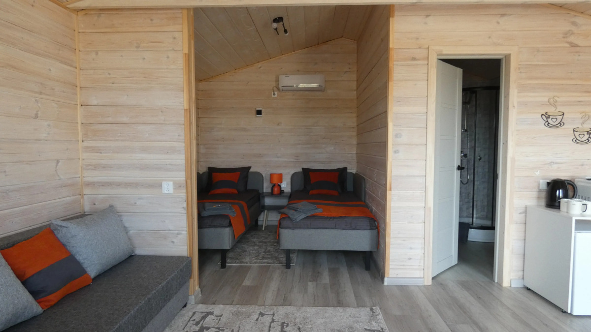 Частный Дом 7 с Отдельными Кроватями