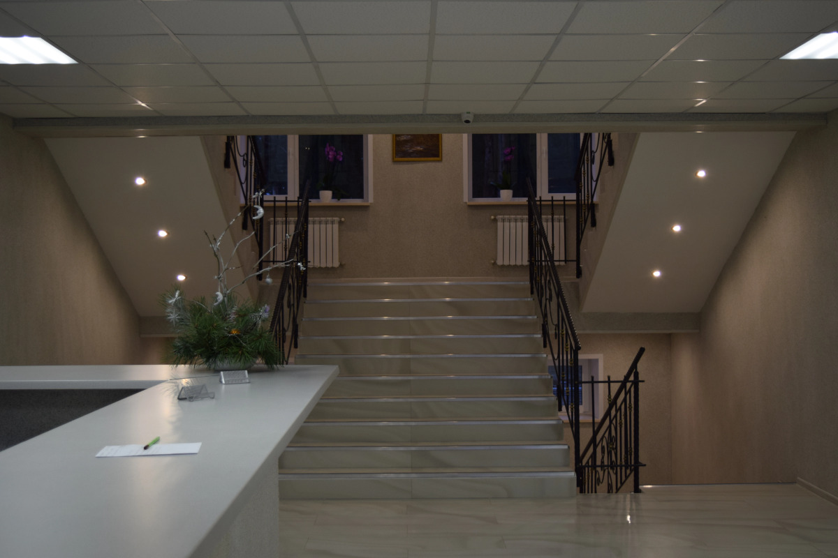 Отель Айсберг Угры