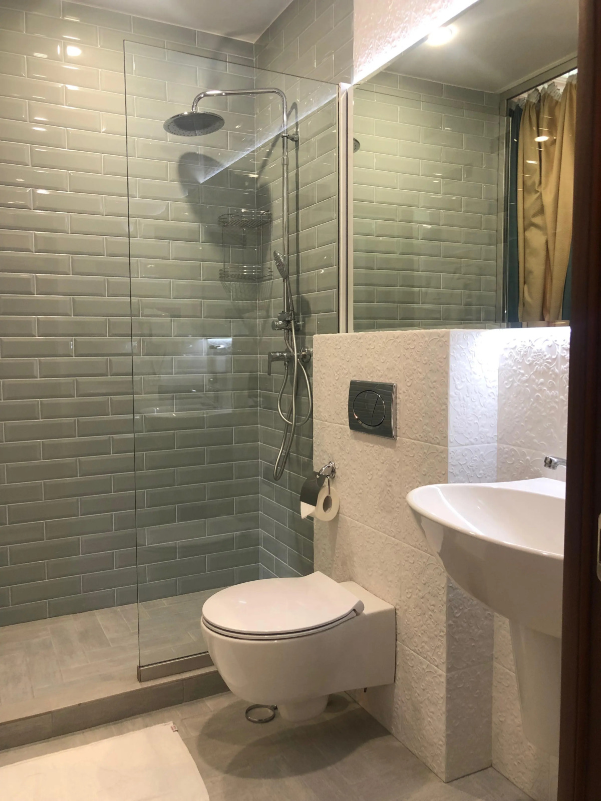 Отель Аква-Лайф