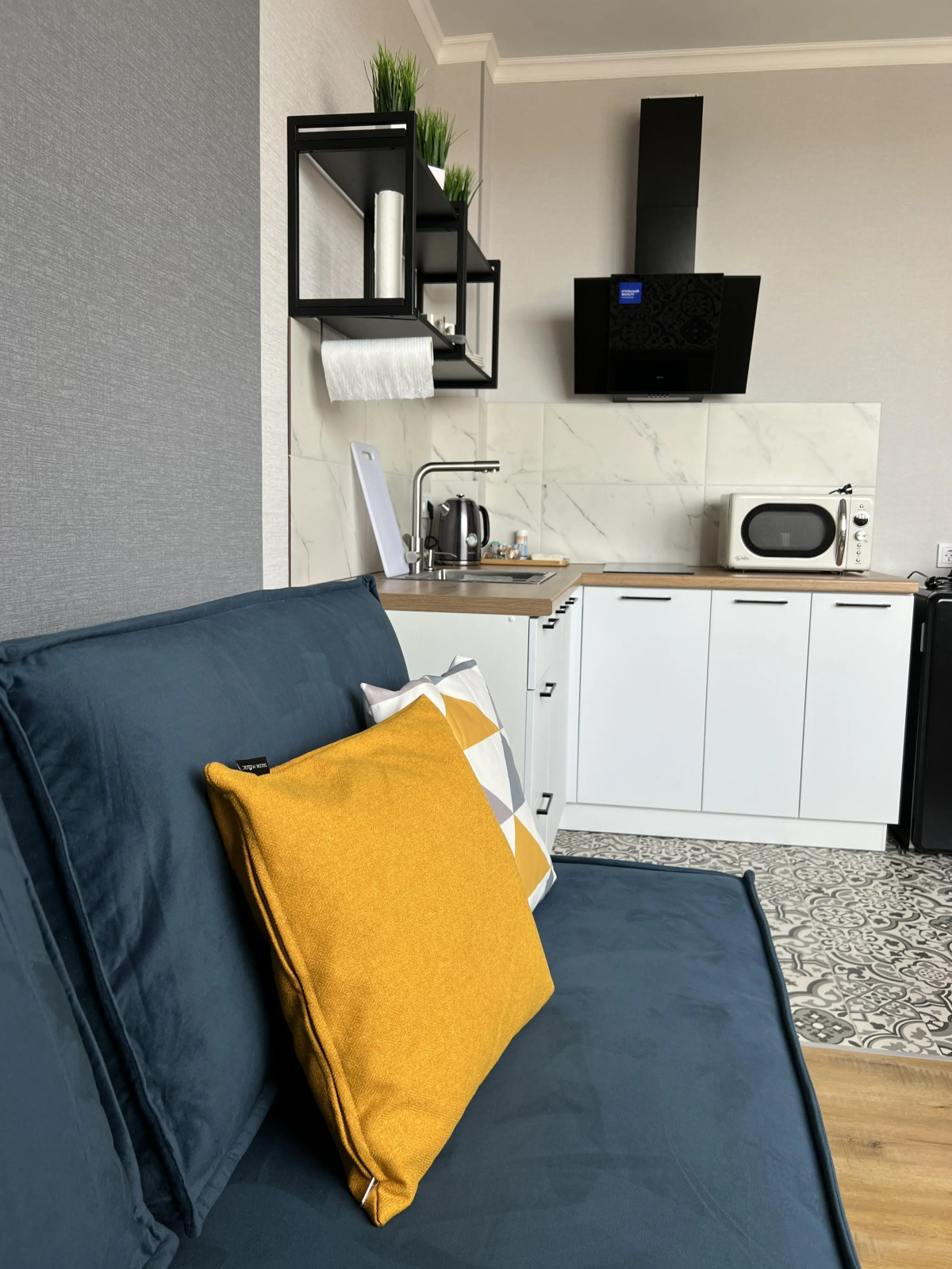 Квартира в Скандинавском Стиле с Видом на Горы