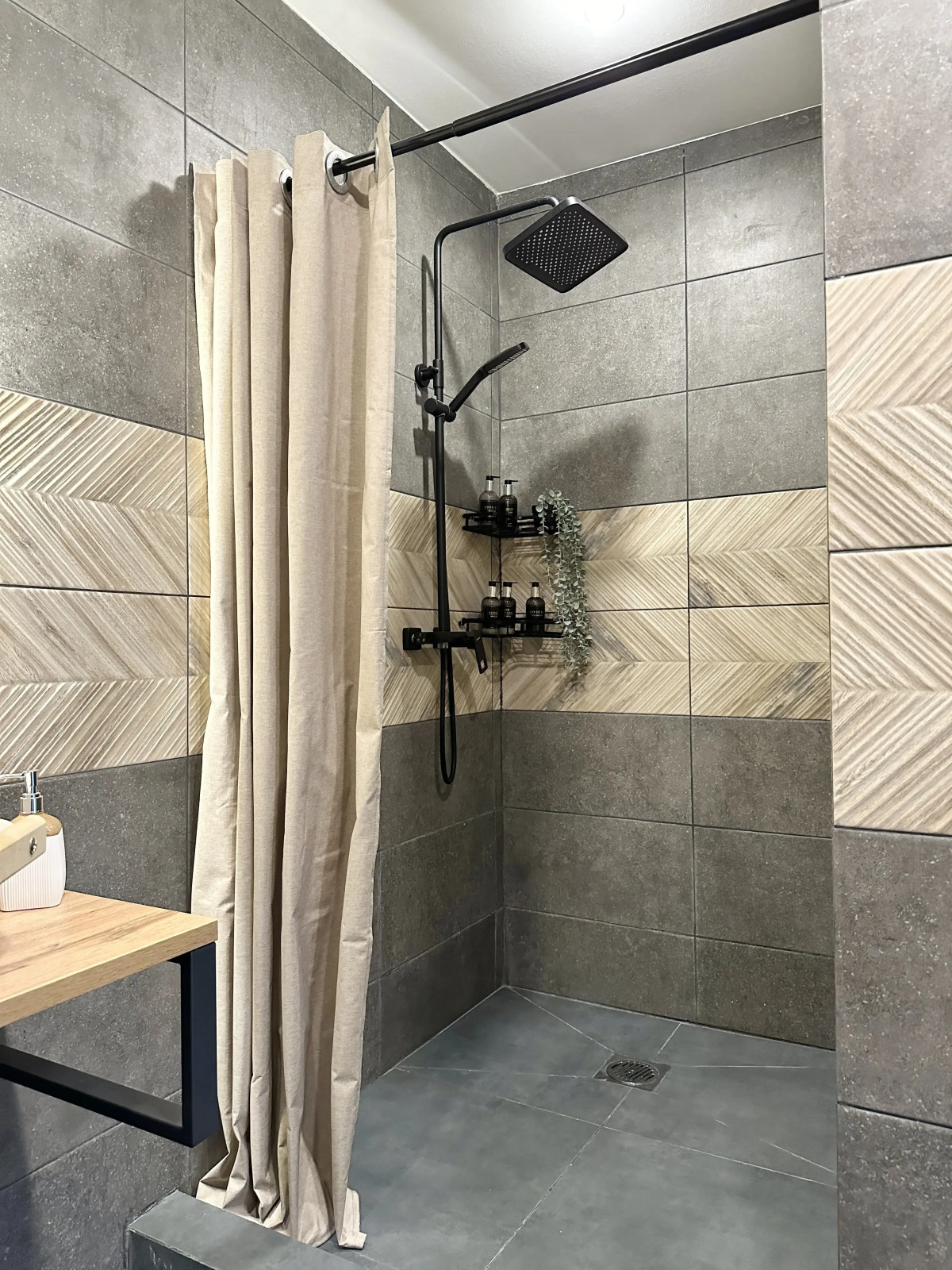 Частный Дом Барнхаус №2 на 10 гостей, с дровяной баней и горячим чаном