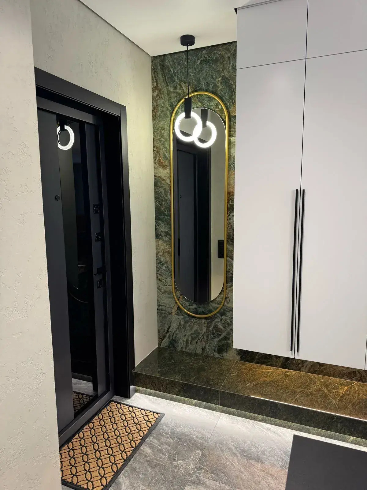 Квартира уютная 2х-к с дизайнерским ремонтом в ЖК Апарт