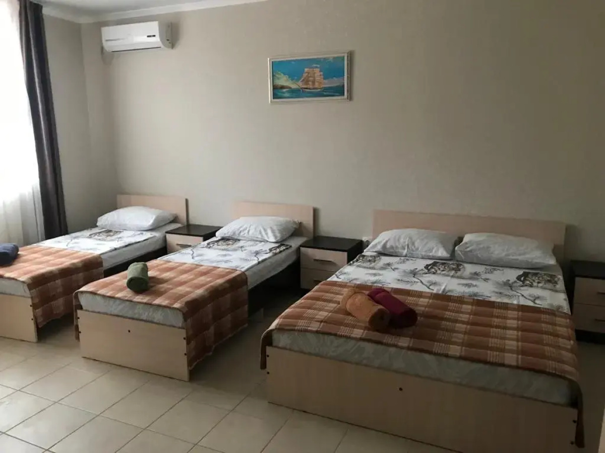 Гостевой Дом "Adam & Eva"