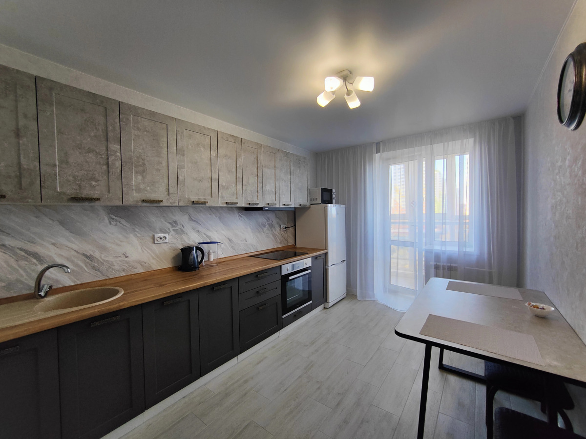 Квартира Просторная двухкомнатная квартира в элитном доме