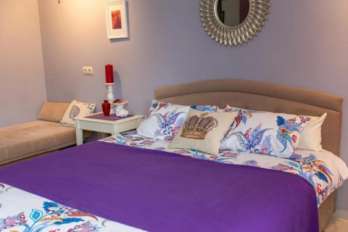 Гостевой дом Four Lions House (Фор Лайонс Хаус)