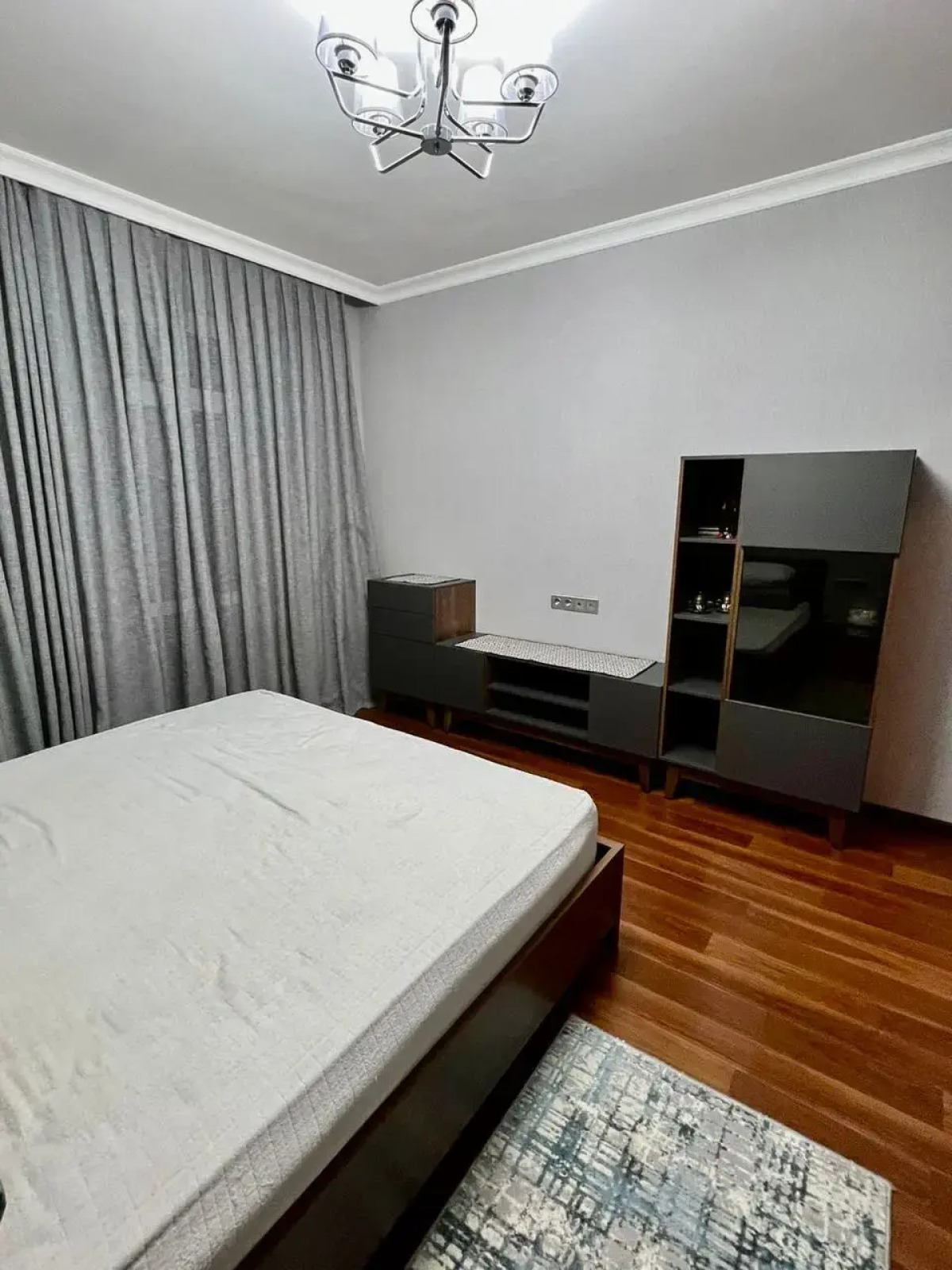 Квартира Уютная и Просторная Трехкомнатная