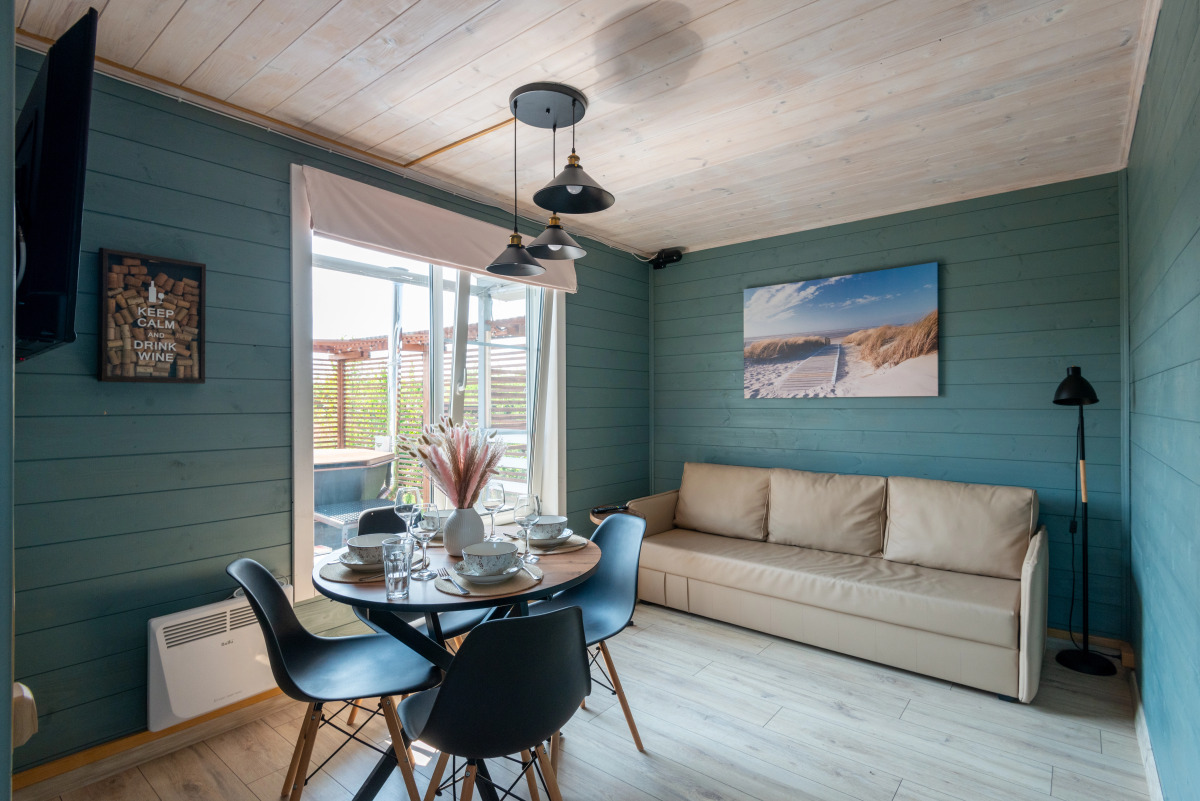 Na Beregu Reki S Bannym Chanom Guest house