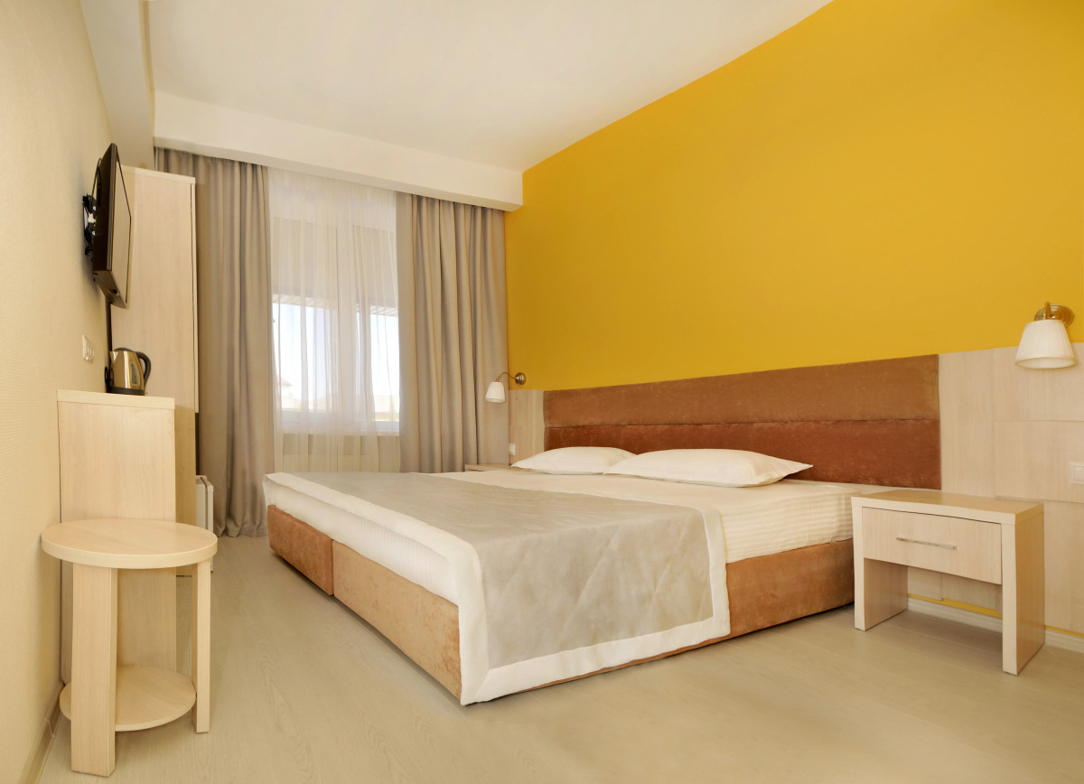 Отель Черноморский