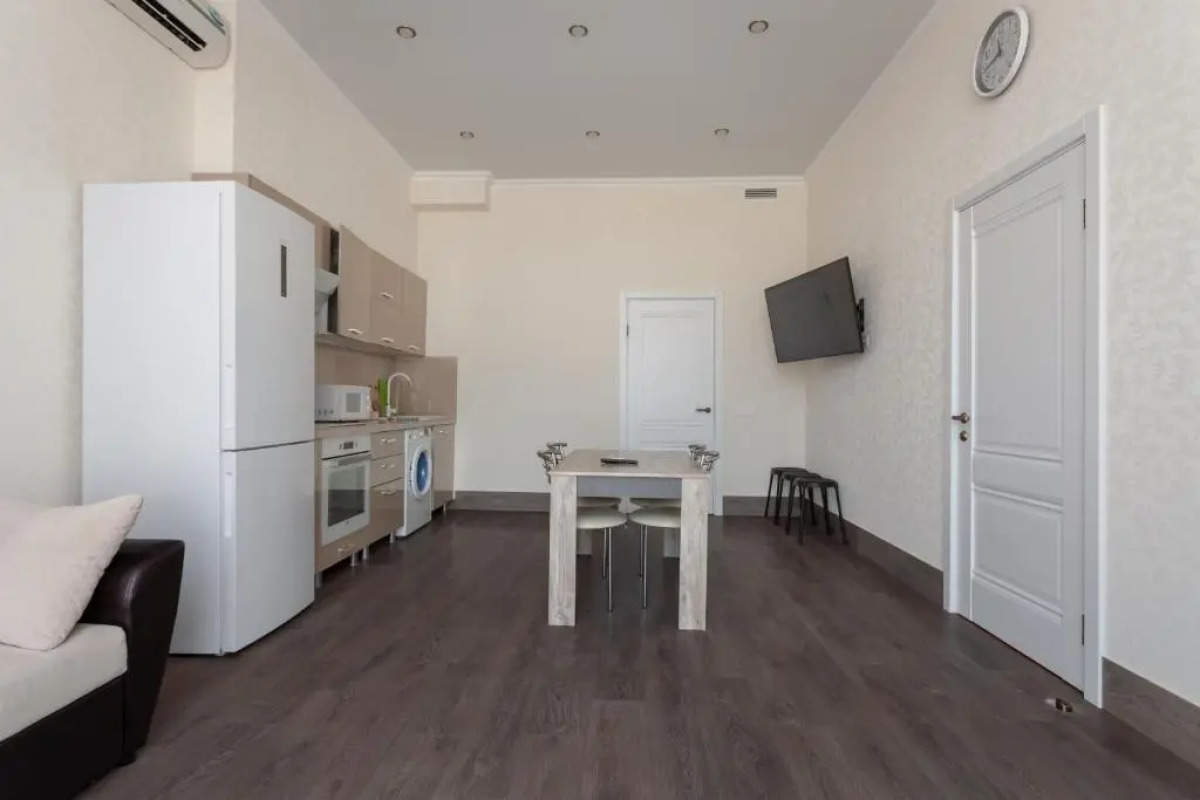 Квартира вместительная с видом на море с тв в каждой комнате и раздельным санузлом