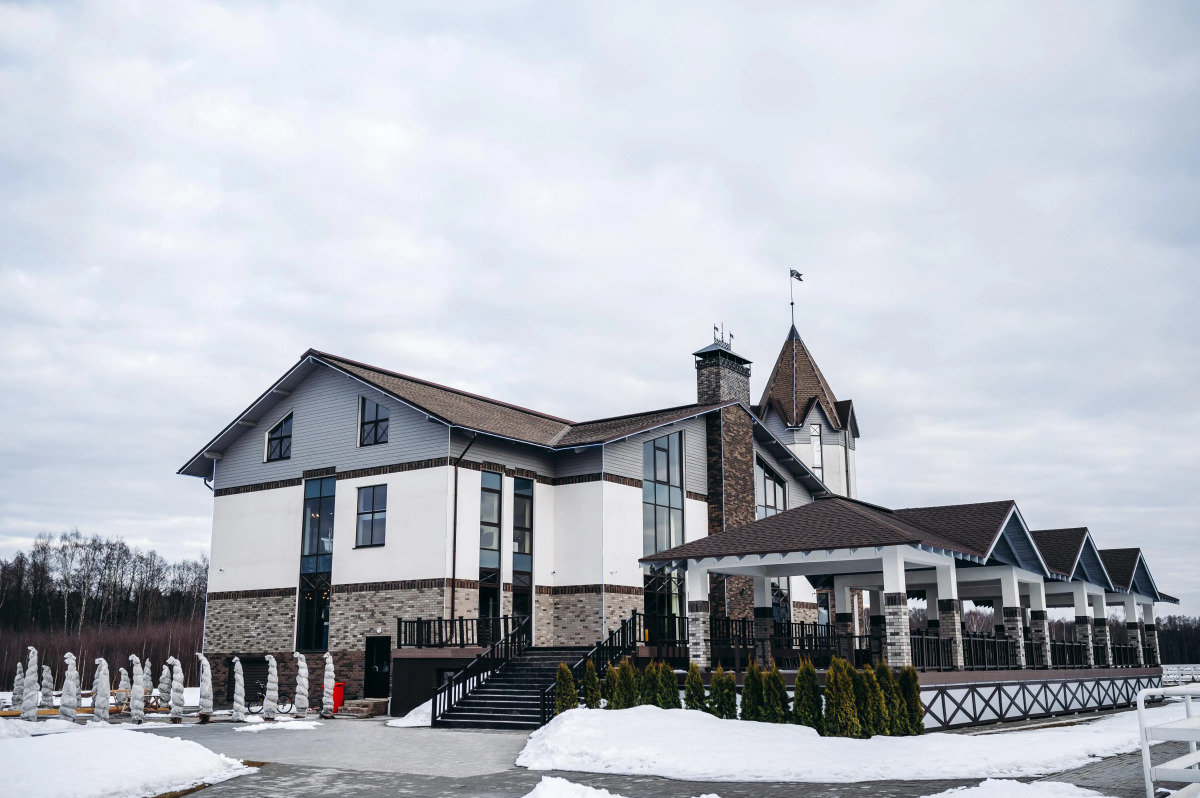 Конный клуб Звёздный